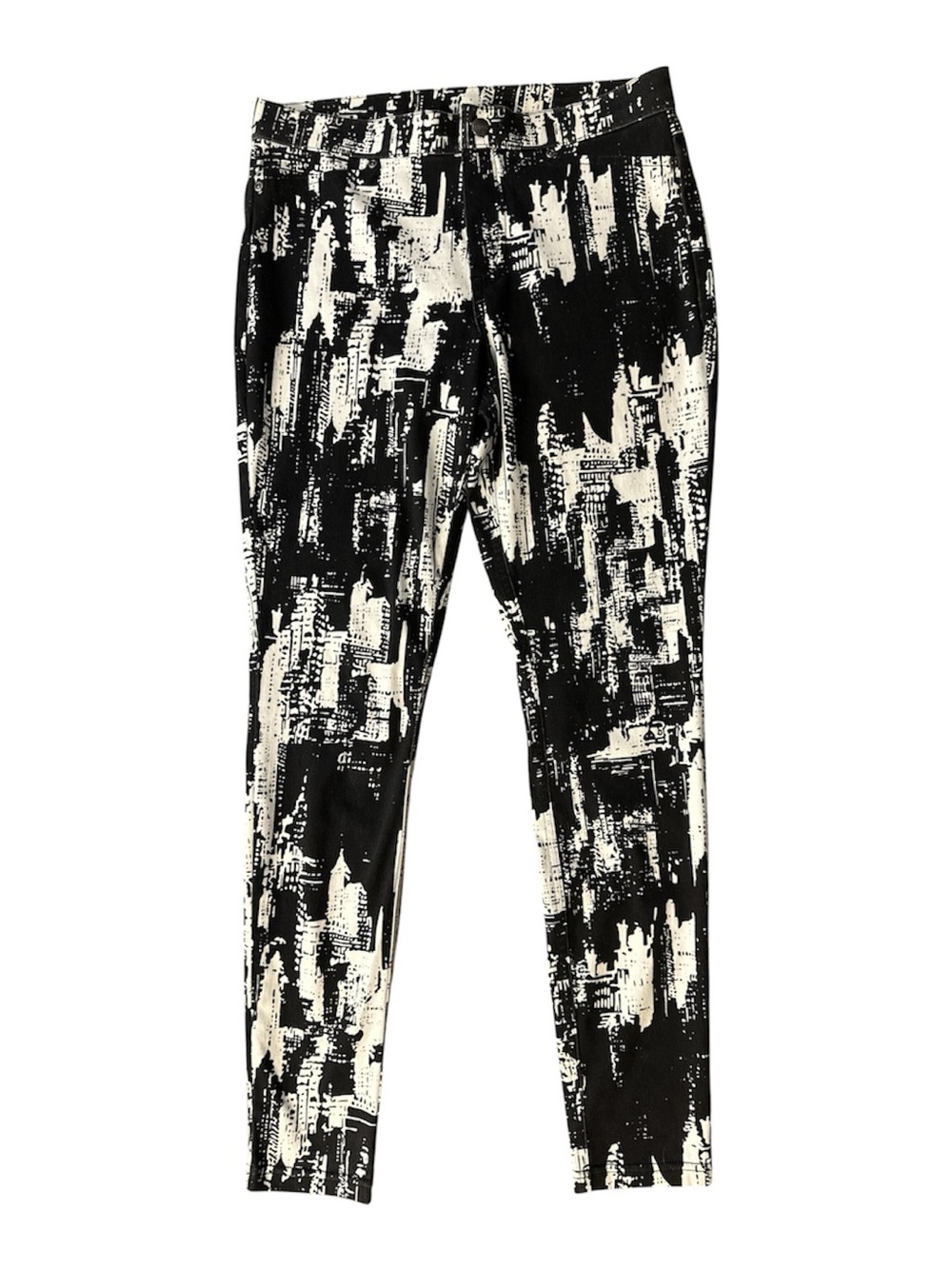 HUE Black and White Abstract Print Jeggings. Back Pockets. Medium. 29” Waist